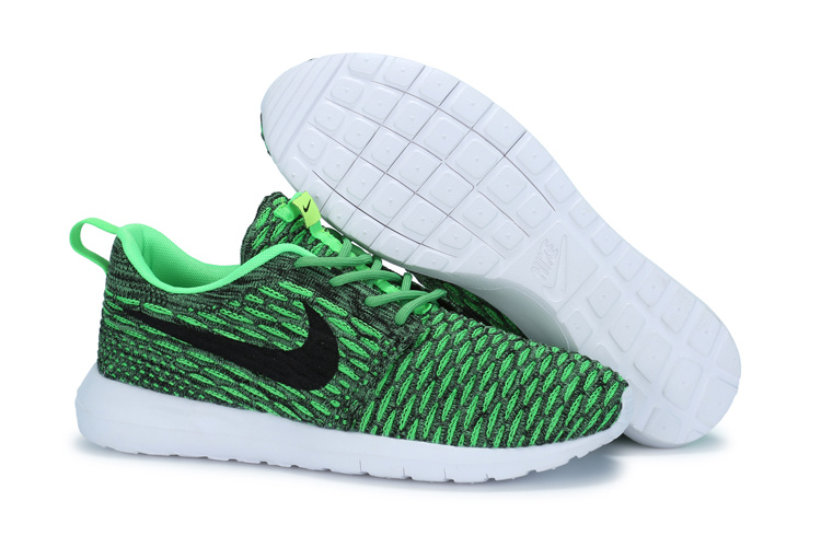 roshe run grise et verte