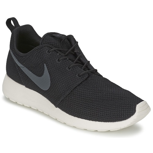 roshe run noires